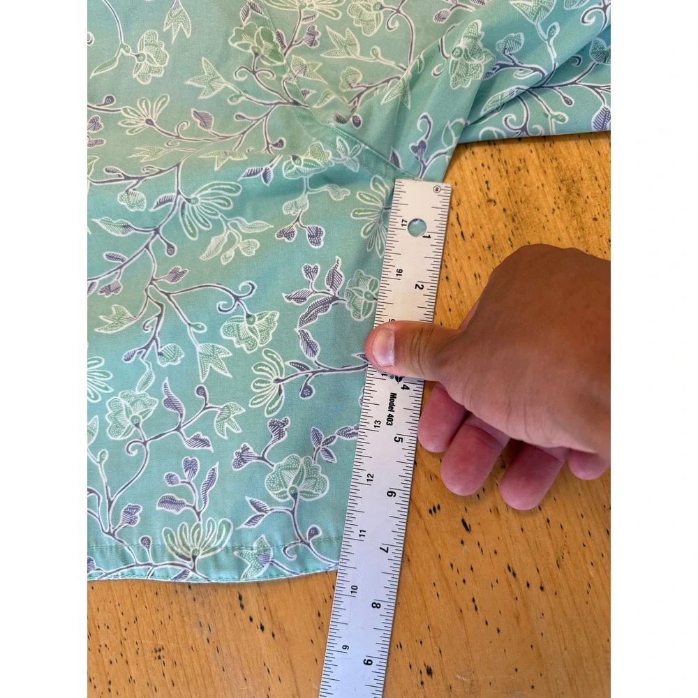 Faherty Brand Board Shorts Size 32 Teal Floral Print Swim Trunks Recycled Fabric